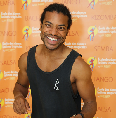 Rudy, professeur de danse à l'école des danses latines-tropicales