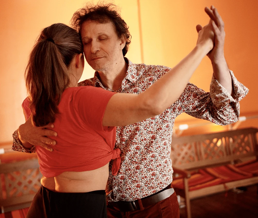 saint-valentin-ecole-danses-latines-tropicales (1)