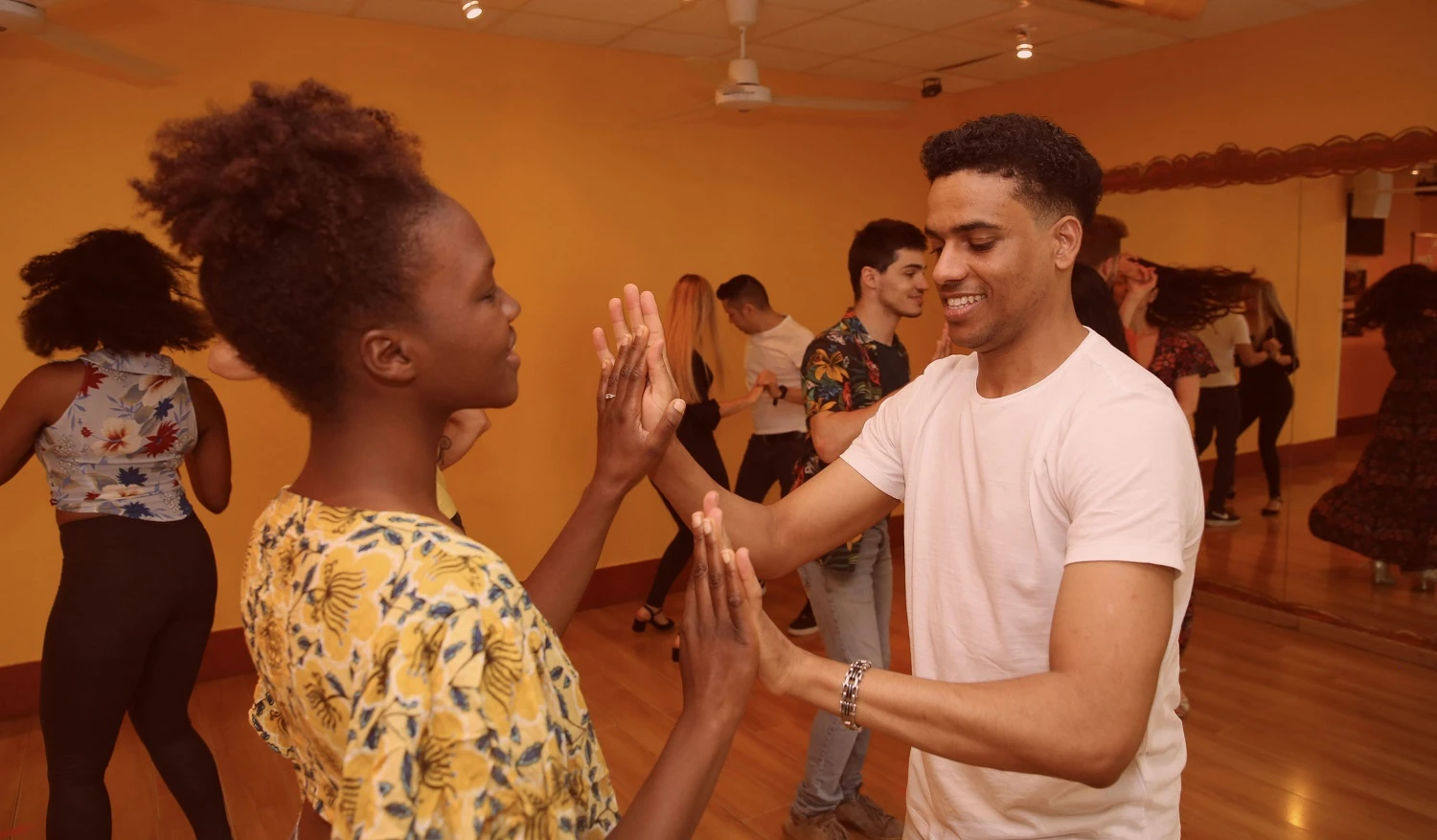 salsa-cubaine-ecole-danses-latines-tropicales