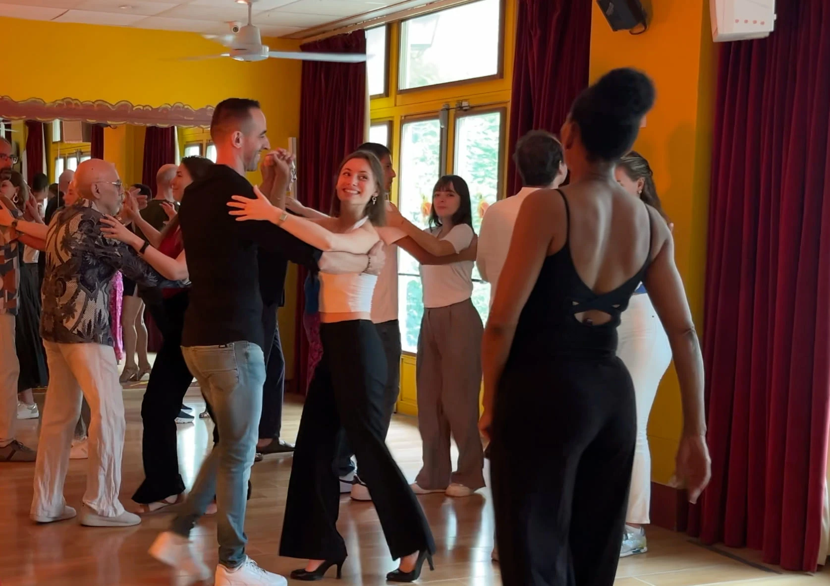 portes-ouvertes_ecole-danses-latines-tropicales_6